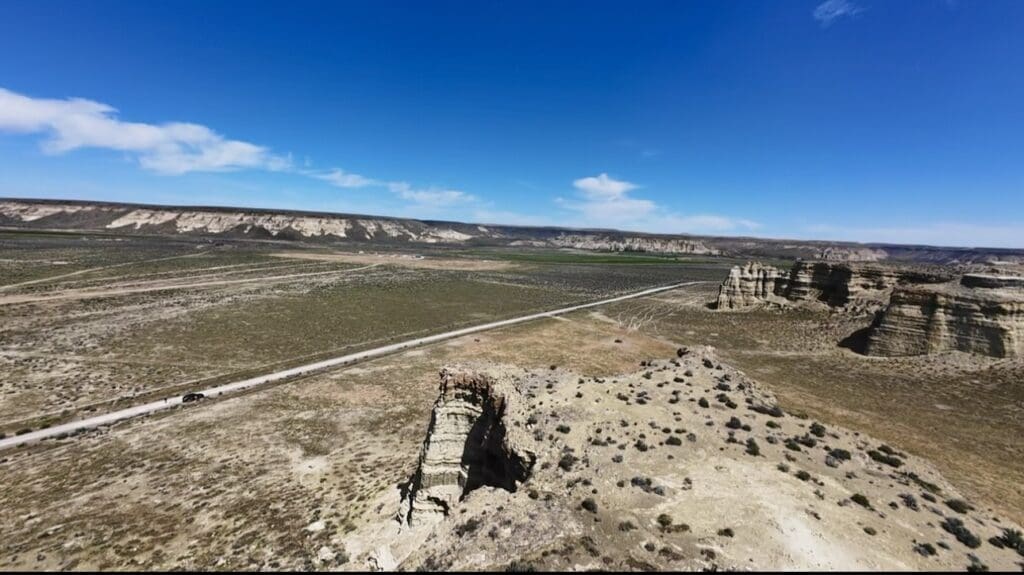 Large view of 40.00 ACRES ~ MALHEUR CO, OREGON ~ PILLARS OF ROME ~ FAMOUS OWYHEE RIVER ~ NEAR IDAHO. Photo 4